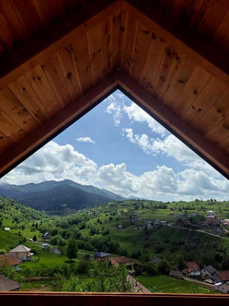 Eco Village Jasavic Plav Exterior photo