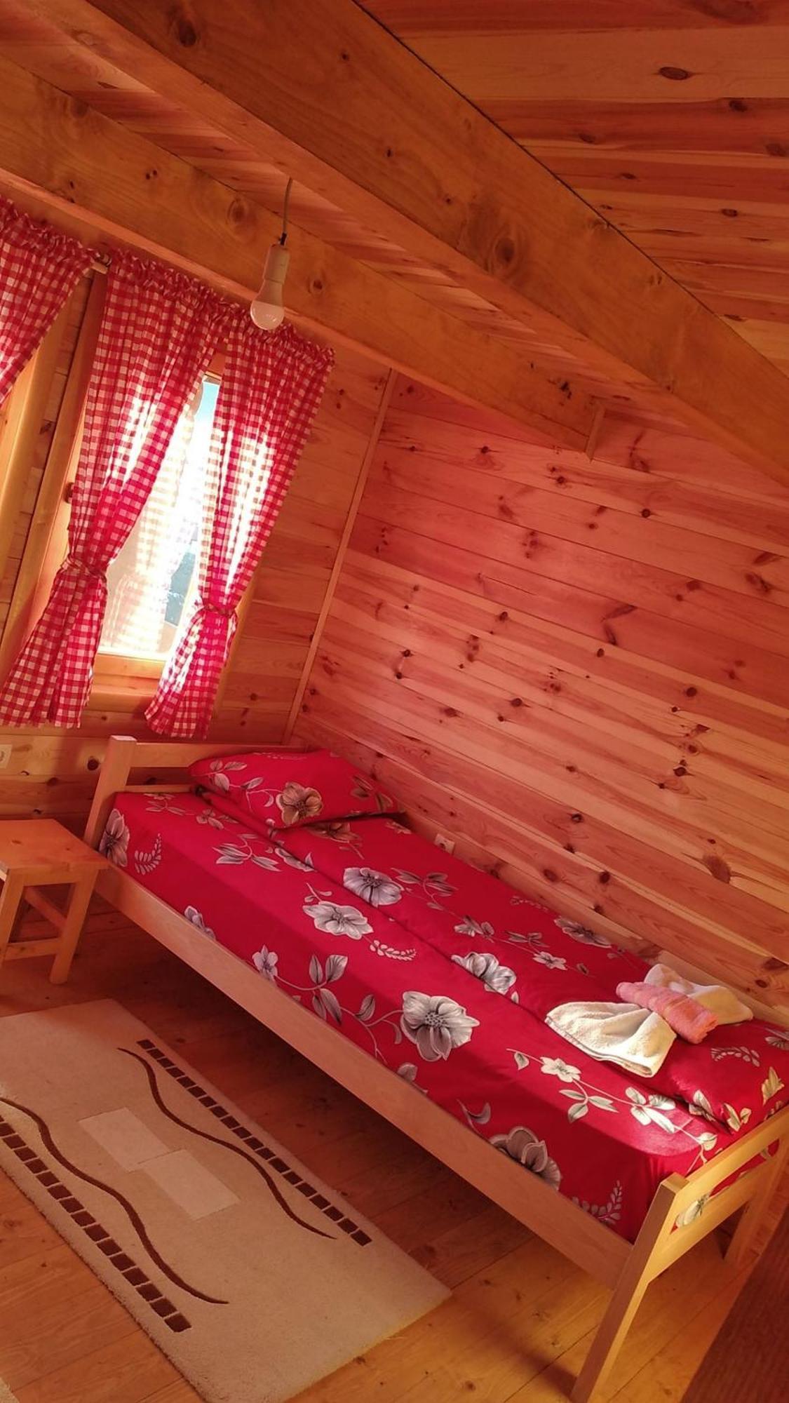Eco Village Jasavic Plav Exterior photo